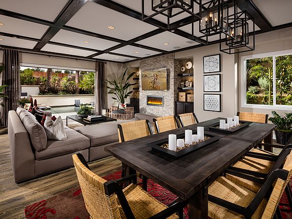 Breakfast Nook and Family Room