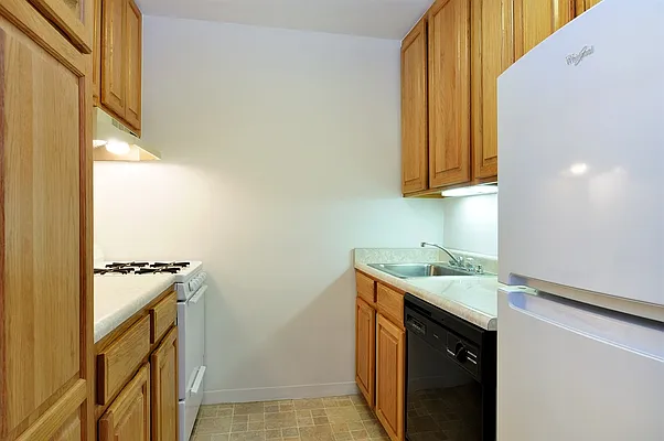 Sold by Corcoran | media 5