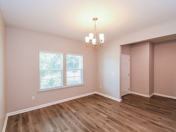 5th image of 16162 Blossom Lake Dr