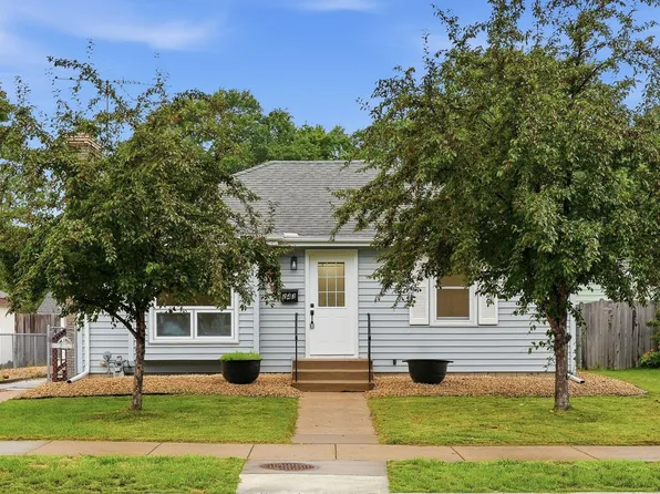 243 13th Ave N, South Saint Paul, MN 55075