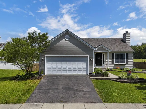 1624 E Turkey Run Dr, Newark, OH 43055