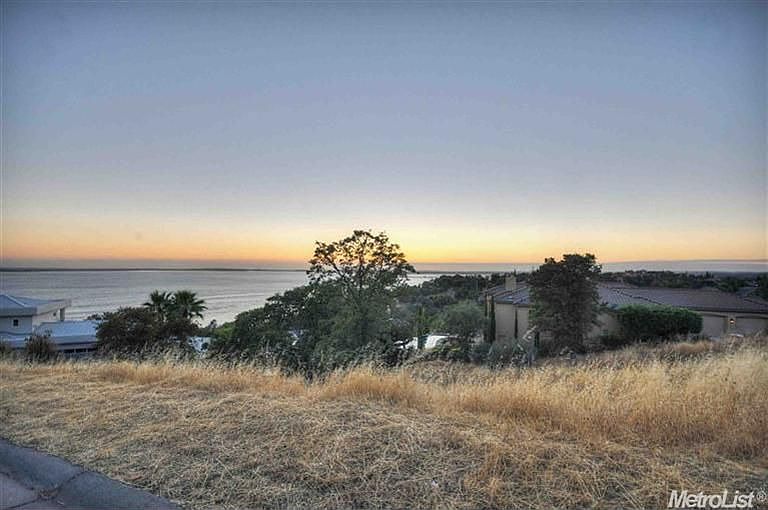 1st image of 2089 Outrigger Dr
