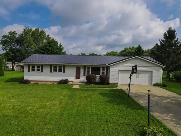 1301 Manner Dr, Mansfield, OH 44905