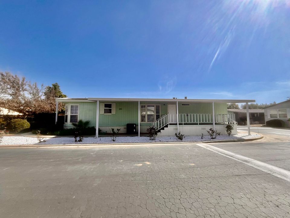 100 S Westwood Street SW UNIT 92, Porterville, CA 93257 MLS 228086
