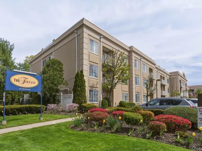 54 School Street #126, Westbury, NY, 11590