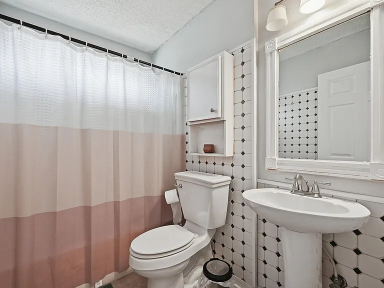 123 Steeplechase Dr — Photo 19