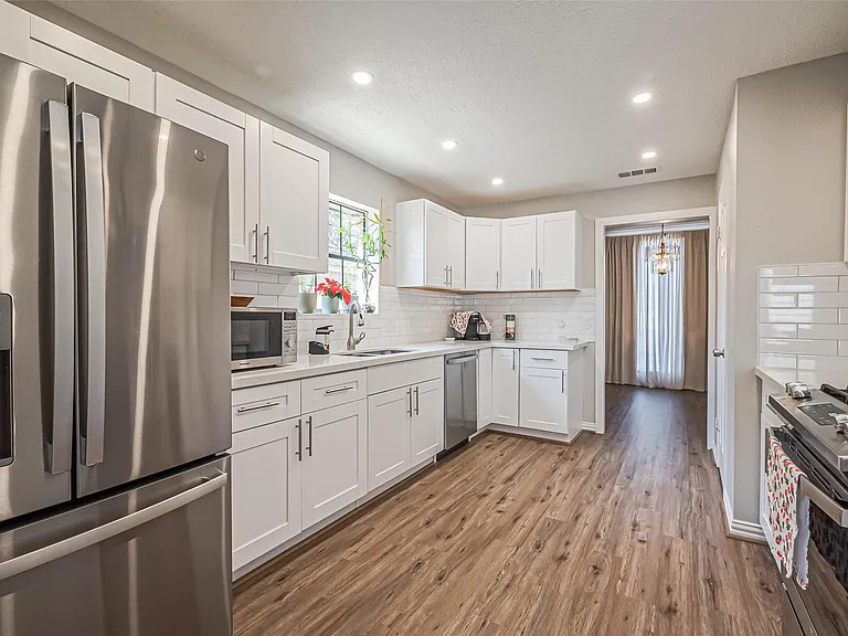 15211 Camino Del Sol Dr — Photo 4
