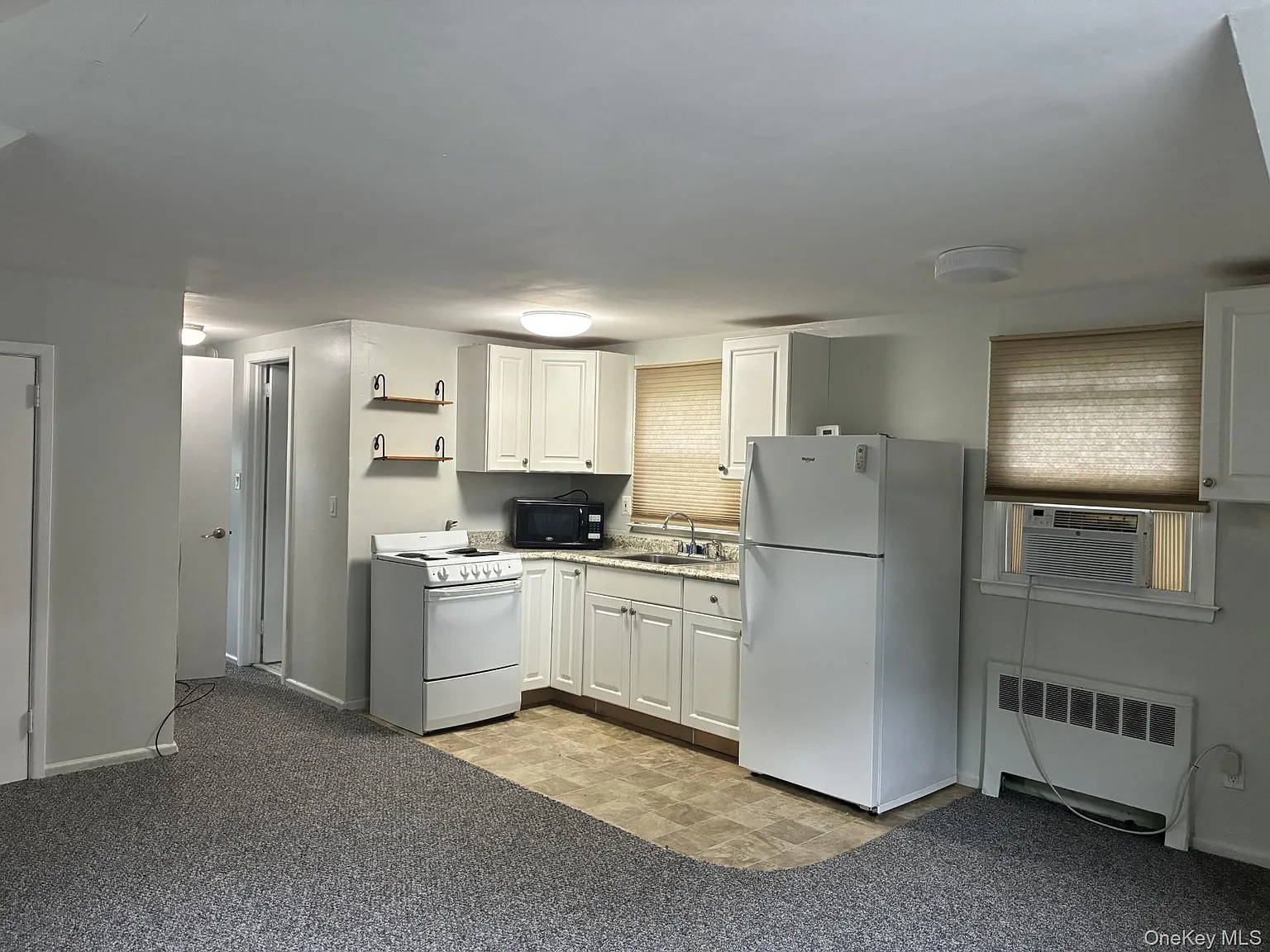 1 bed, 1.0 bath, $1,850 — Photo 2