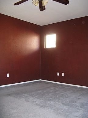 4th image of 1809 Versante Ave