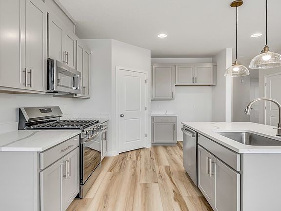 7th image of this home