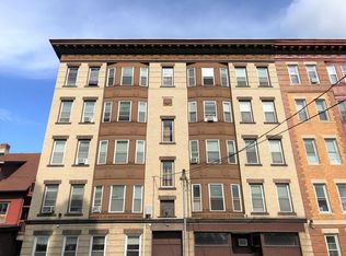 853-855 Main St #5L, Holyoke, MA 01040