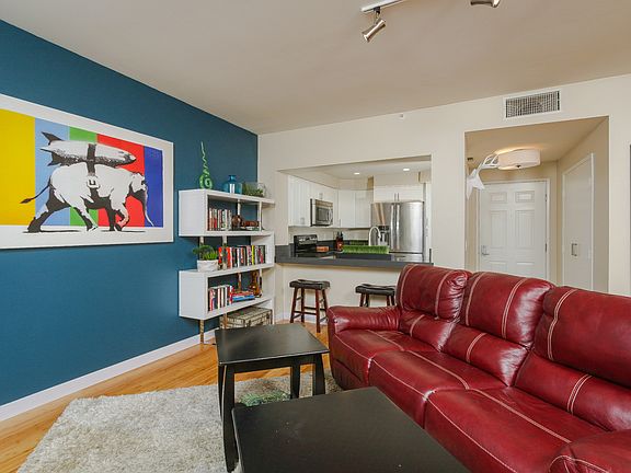 4th image of 620 State St Unit 217