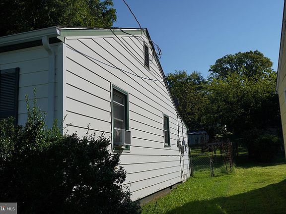 3rd image of 255 Montevista Ave