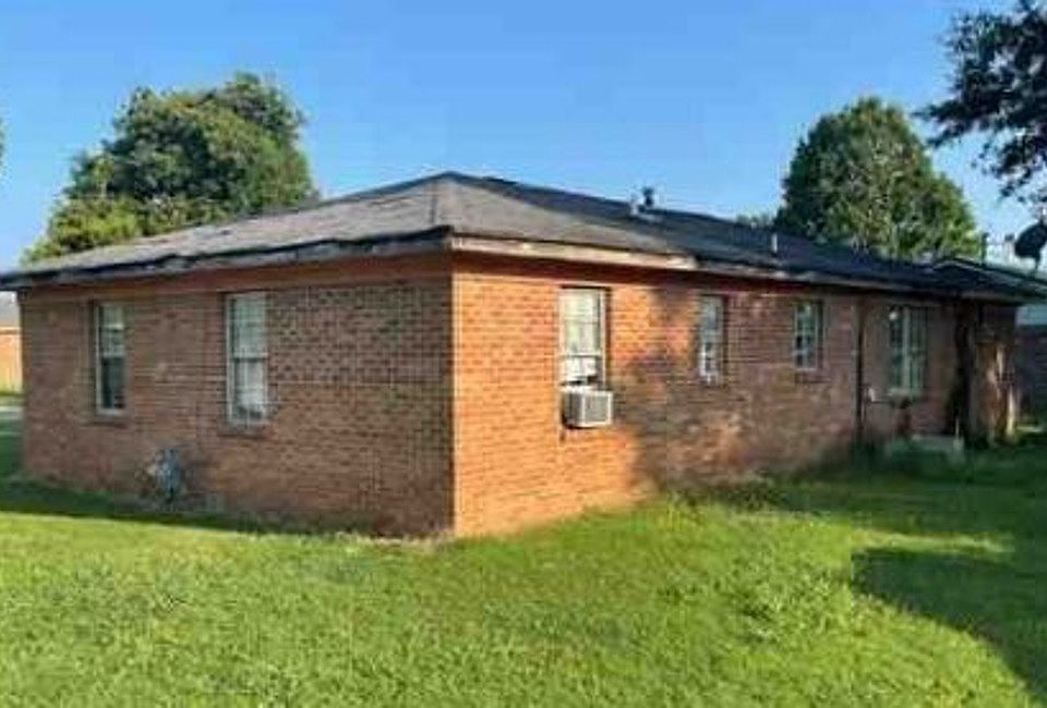 2004 E Mark Dr, Hollandale, MS 38748 Zillow