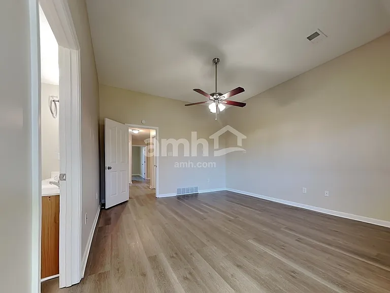 13148 Braybourne Pkwy — Photo 10