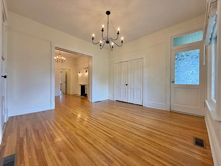 1715 W Pacific Ave #1 — Photo 2
