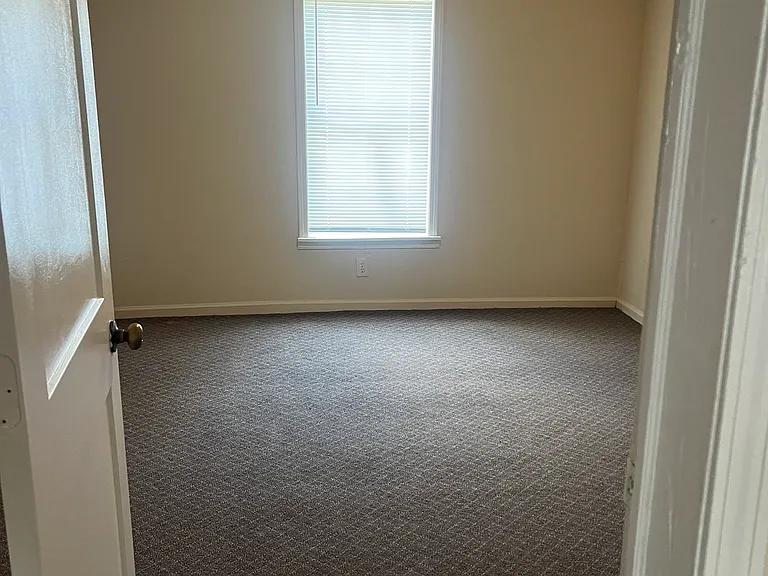 106 Wilburn St — Photo 10