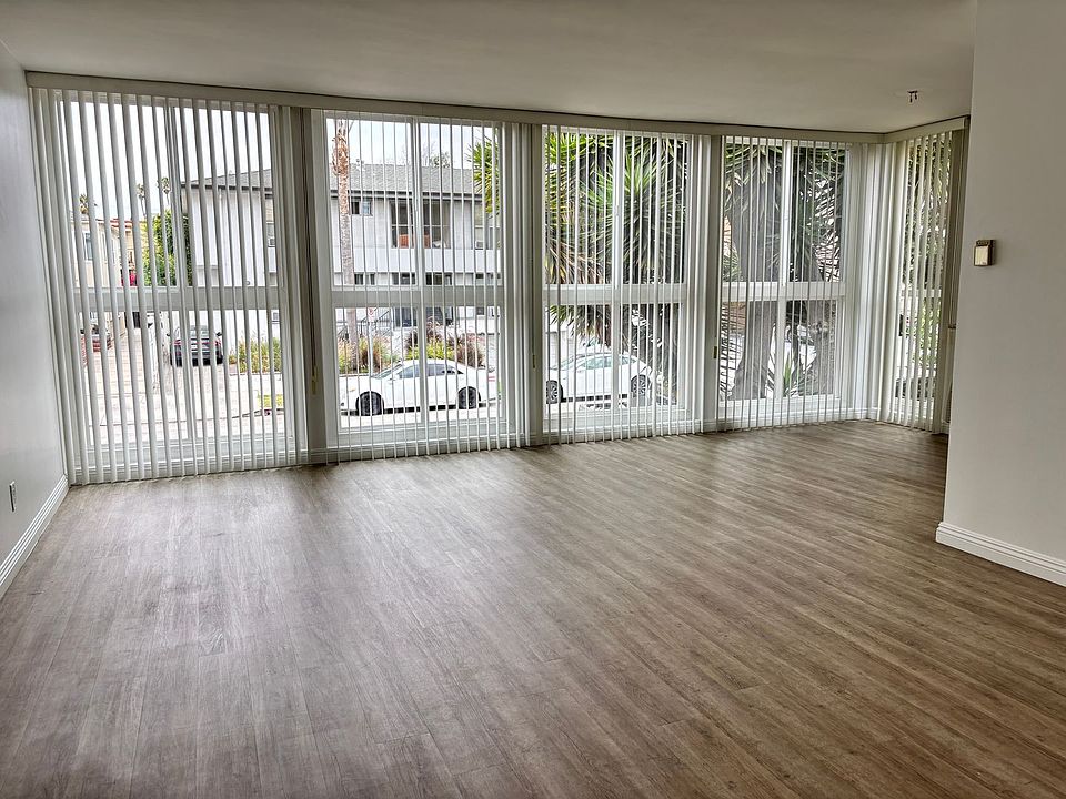 1st image of 928 S Sherbourne Dr APT 1