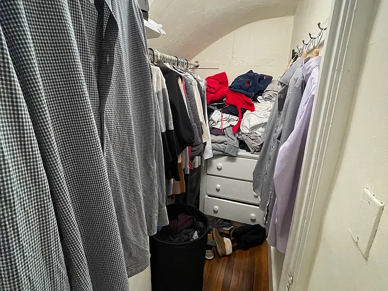 50 S Russell St #7 — Photo 3