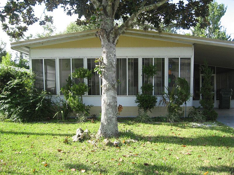 1st image of 2627 Holly Pl