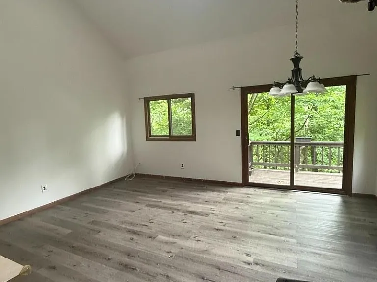 8 Steamboat Dr #2 — Photo 4