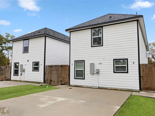 9243 Seeker St, Houston, TX 77028