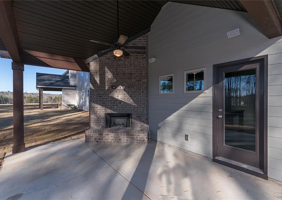 1st image of 168 Hart Preserve Dr