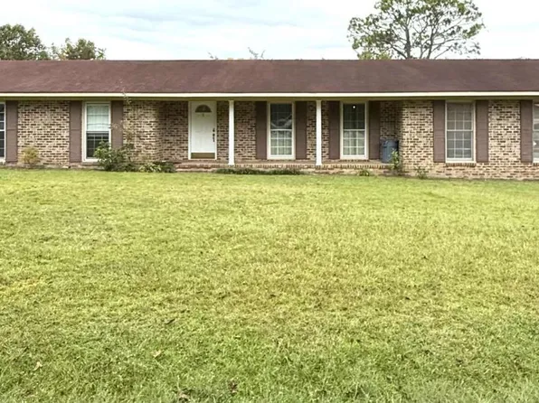 97 Cherry St, Statesboro, GA 30461