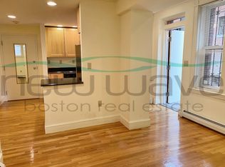195 Commonwealth Ave #B, Boston, MA 02116