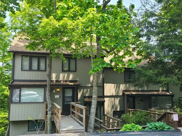 149 Slopeview Road #C12, Sugar Mountain, NC 28604