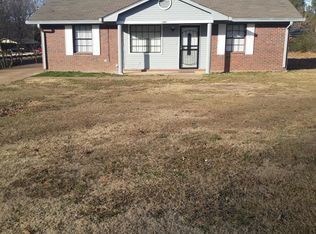 700 Rosewood Ln, Coldwater, MS 38618