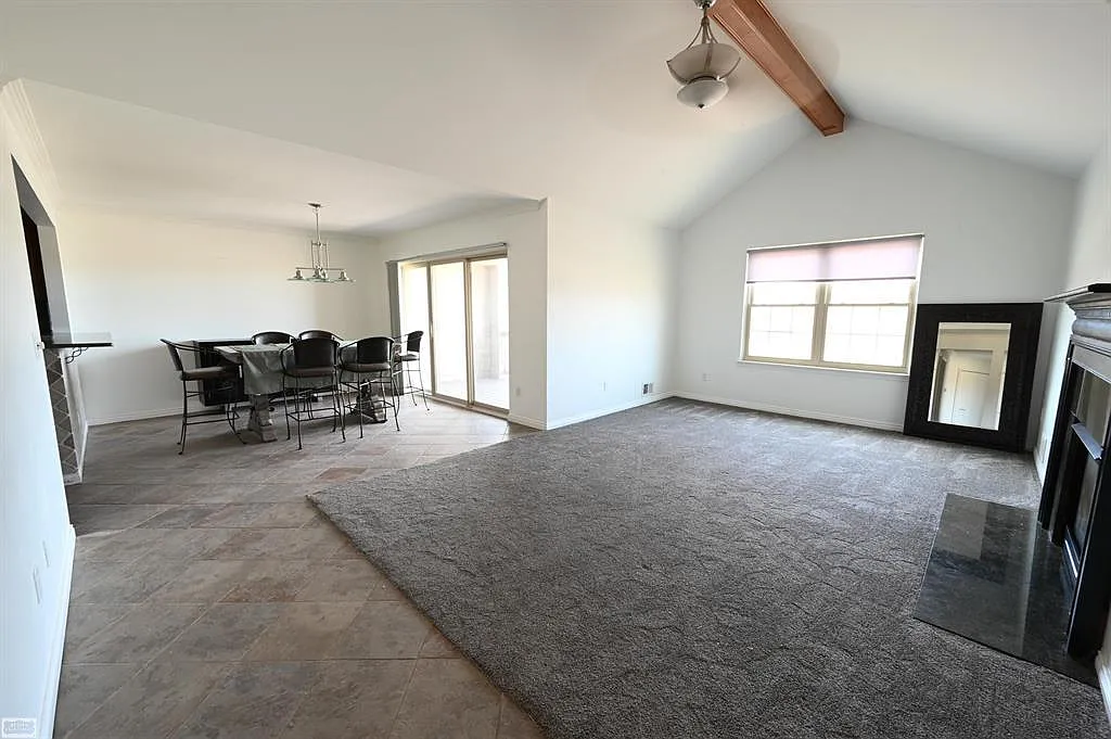 28777 Berwick Court - 1 — Photo 3