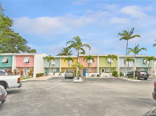 3129 SE Indian St #3, Stuart, FL 34997