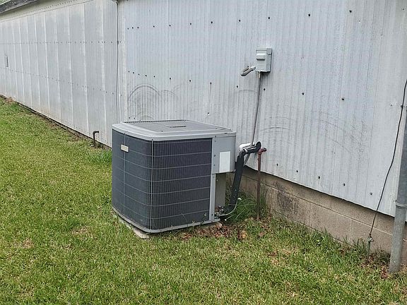 4th image of 357 Polk Rd #125