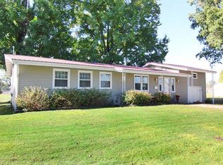 518 W Parker Ave, Chaffee, MO 63740