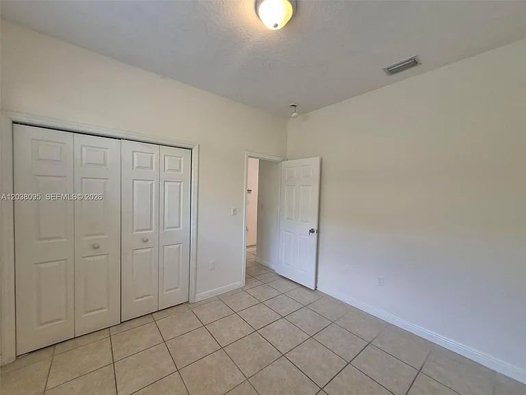 5033 SW 134th Ave — Photo 18