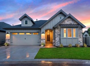 2465 E Berghan Ln, Meridian, ID 83642