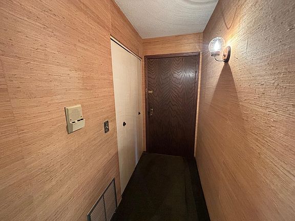 2nd image of 4100 Parklawn Ave APT 313