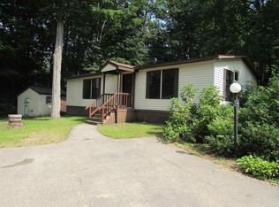 14 Rim Rd, Danville, NH 03819