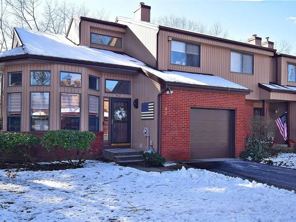 42 Timber Ridge Drive #42, Holbrook, NY 11741