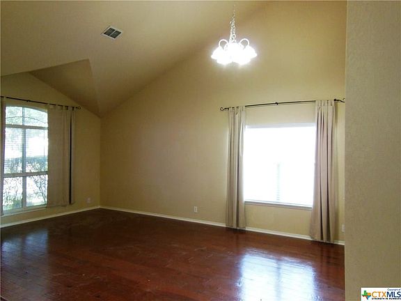 3rd image of 2473 Angelina Dr