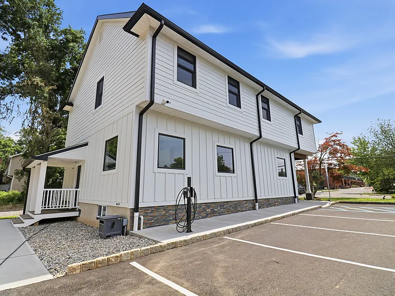 134 Snyder Ave #A — Photo 12
