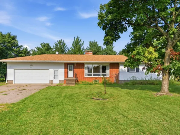 3415 Grandview Ave, Muscatine, IA 52761