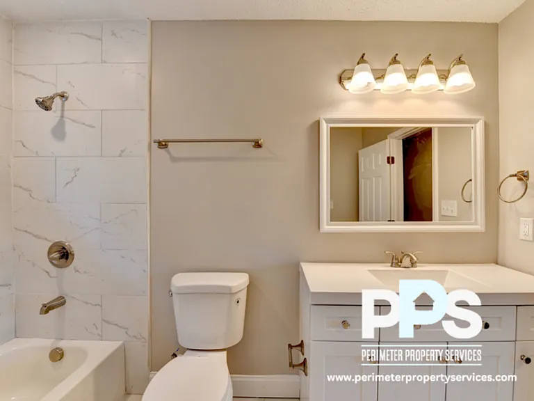390 W Lake Ave NW #B9 — Photo 9