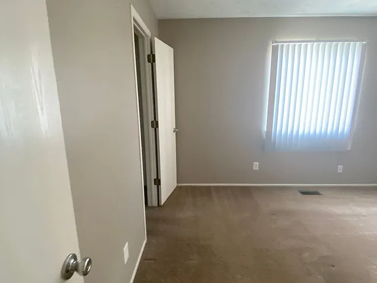 Southdale Square Apartments — Photo 157