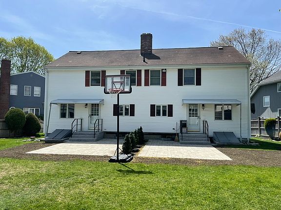 2nd image of 84 Hawthorne St