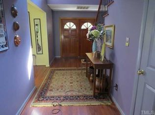 2016 Francis Dr, Clayton, NC 27527