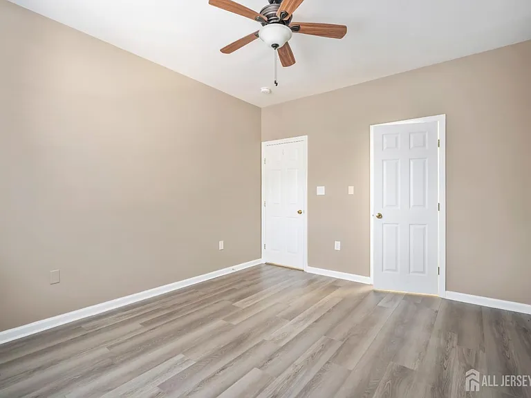 7151 Elm Ct — Photo 16
