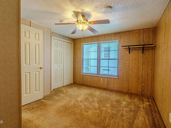 4th image of 550 Watson Rd