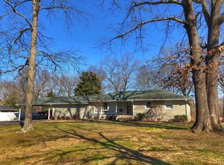 107 Hilltop Rd, Dickson, TN 37055